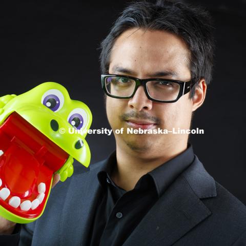 John Kiat, graduate student in psychology, used the Crocodile Dentist game to test risk reactivity in binge drinkers and non-binge drinkers. His findings were published recently in Social Cognitive and Affective Neuroscience. June 8, 2018. Photo by Craig