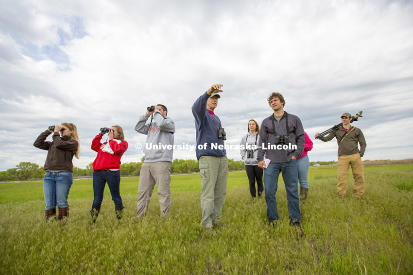 Students in BIOS 475 Ornithology at Cedar Point Biological Station walk through Clear Creek State Waterfowl Management Area on a birding field trip.  May 27, 2015  Photo by Craig Chandler/University Communications