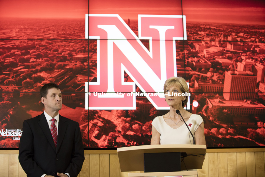 Search chair Sue Sheridan and NU President Hank Bounds discuss the search process before Ronnie Green was introduced as the new UNL Chancellor Wednesday afternoon. April 6, 2016. Photo by Craig Chandler / University Communications