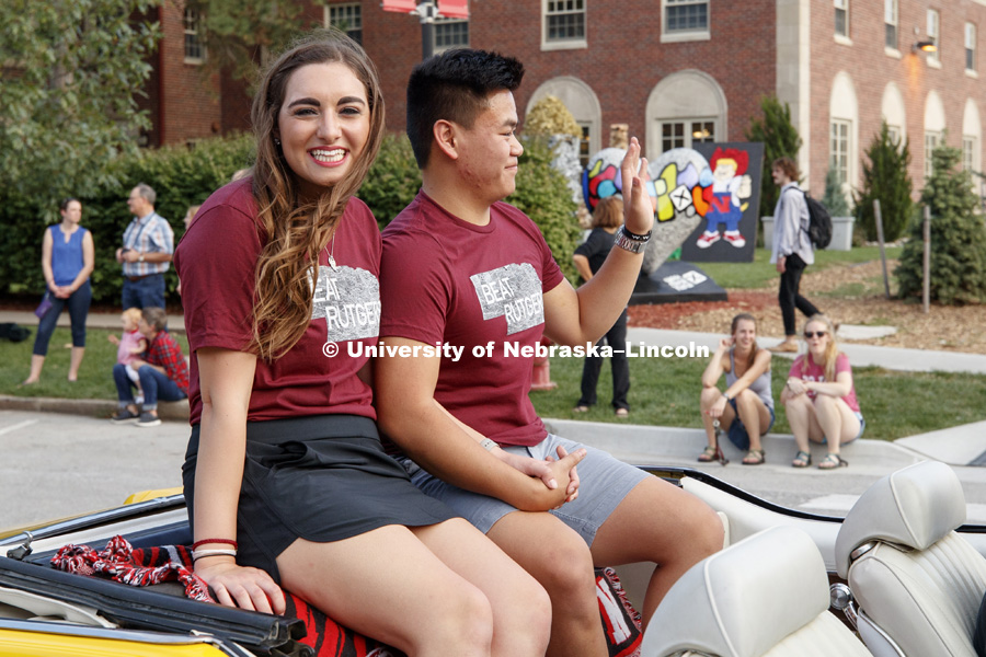 Homecoming parade, pep rally and court jester competition. September 22, 2017. Photo by Craig Chandler / University Communication.