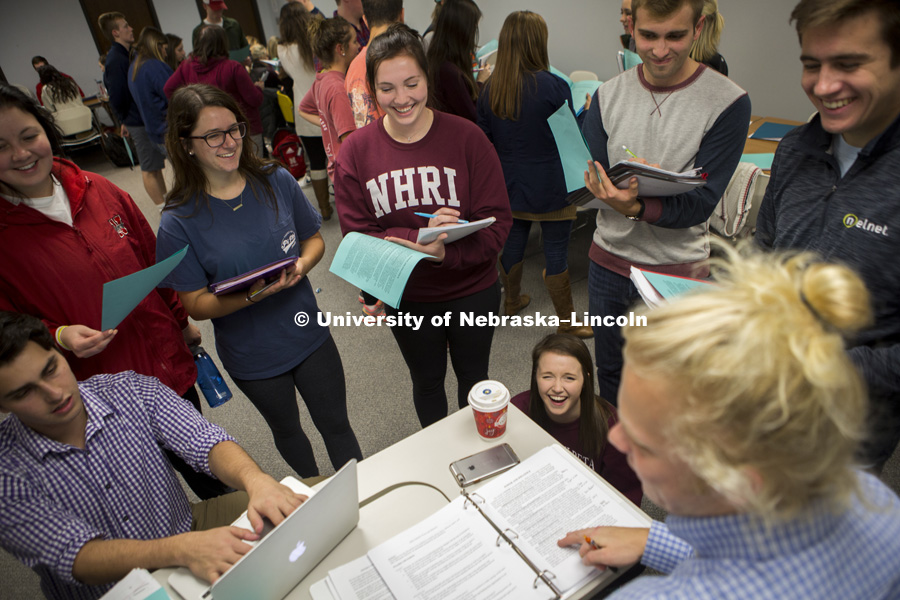 NHRI students participate in a synergy exercise, called “Deelie Bobbers.” in Lindsay Hastings ALEC 102 Interpersonal Skills for Leadership class. November 2, 2017. Photo by Alyssa Mae for University Communication.