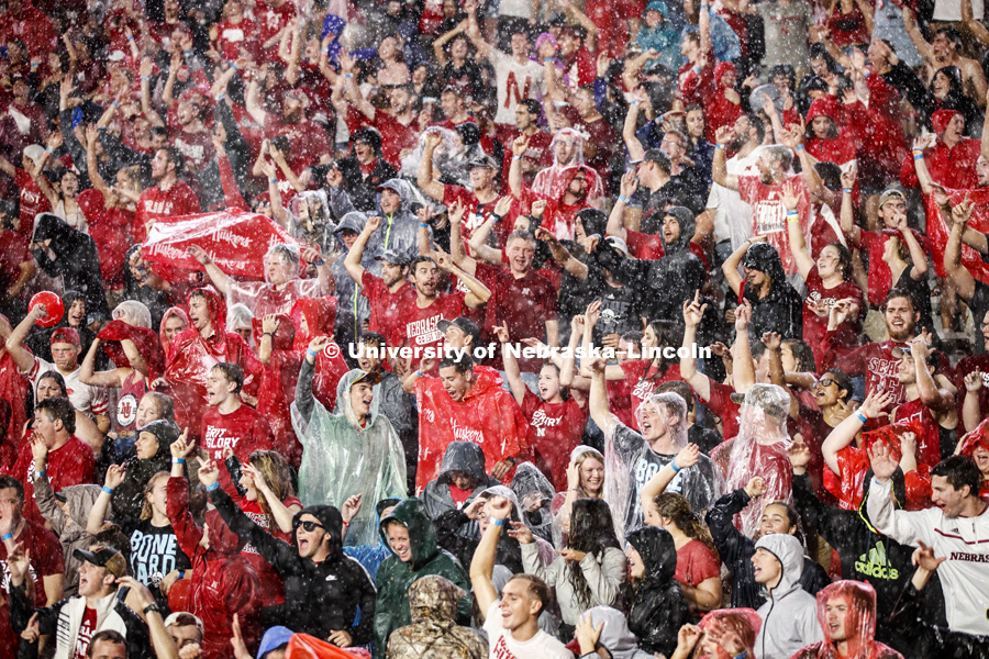 Nebraska fans braved the rain to watch the Nebraska football vs. Akron Zips. September 1, 2018. Photo by Craig Chandler / University Communication.