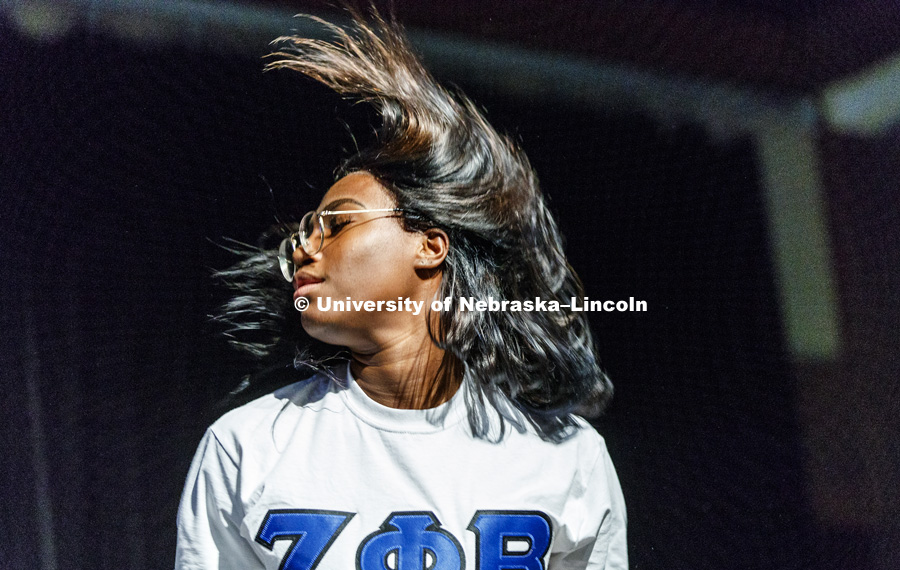 Zeta Phi Beta performs. Chapters of Nebraska’s Multicultural Greek Council and National Pan-Hellenic Council compete for best fraternity and sorority stroll. September 7, 2018. Photo by Craig Chandler / University Communication.