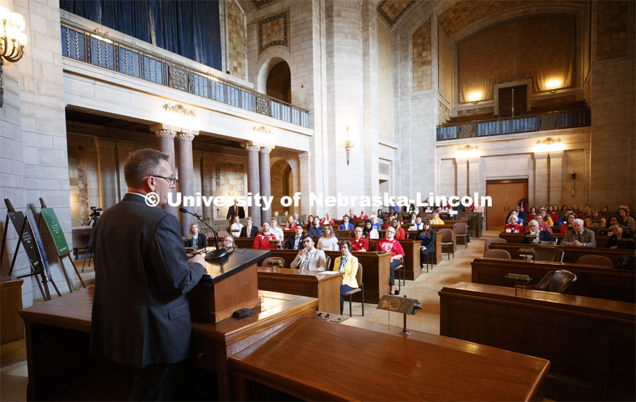 Chancellor Ronnie Green addresses the group who assembled as part of NU Advocacy Day at the Nebraska Legislature. March 27, 2019. Photo by Craig Chandler / University Communication.