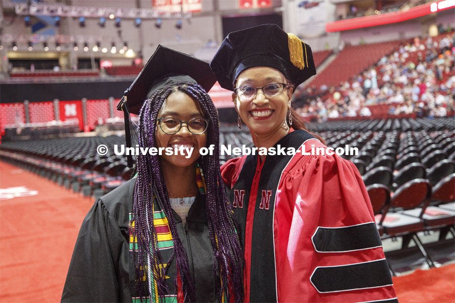 Jada Morris with Marianna Burks before the ceremony. Undergraduate commencement at Pinnacle Bank Arena, May 4, 2019. Photo by Craig Chandler / University Communication.