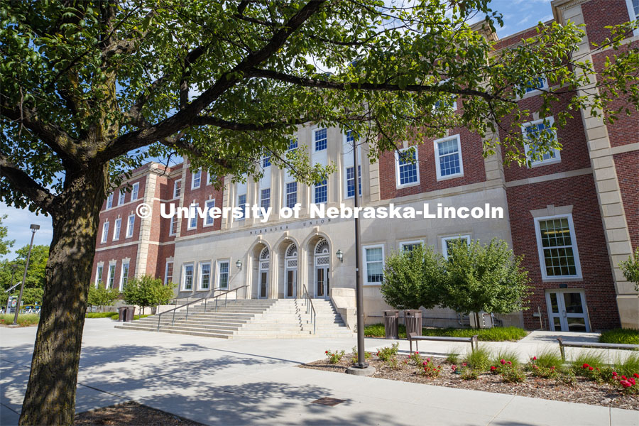 Exterior of the Nebraska Union, south side. City Campus. July 15, 2019. Photo by Craig Chandler / University Communication.