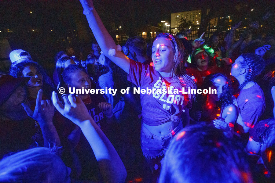 As part of Big Red Welcome week, HuskerMania hosted a Foam Party on the Mabel Lee Rec Fields.  August 23, 2019. Photo by Craig Chandler / University Communication.