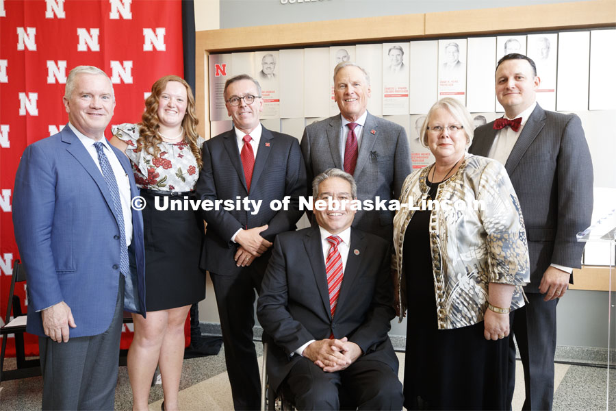 (left to right) Regent Tim Clare, Delaney Bachman, Student, Chancellor Ronnie Green; Bruce Grewcock, Susan Frit, NU Foundation, Brian Hastings, (in front) Engineering Dean, Lance Perez. Announcement of the naming of Kiewit Hall, the new College of Engineering building on the UNL campus. September 16, 2019. Photo by Craig Chandler / University Communication.