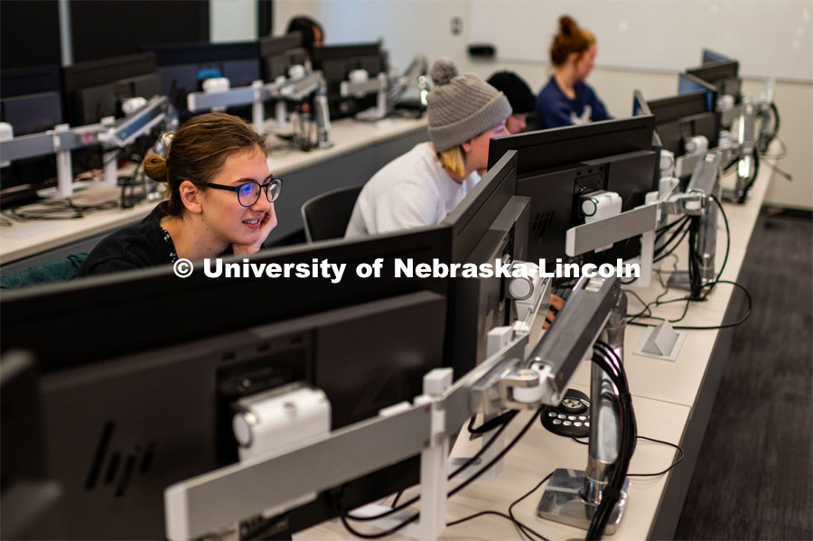 Madeline Schmit is engaged in designing animation in the 2nd floor computer lab during EMAR 110 - Story Lab I course. Johnny Carson School for Emerging Media Arts. November 12, 2019. Photo by Justin Mohling / University Communication.