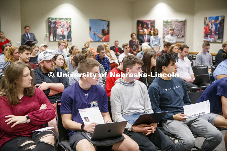 Approximately 65 people filled the Nebraska Union room for the discussion. Breaking Through Politics: Meeting in the Middle is a panel discussion by 5 state senators on how they engage in civil discourse while working across the aisle. November 19, 2019. Photo by Craig Chandler / University Communication.