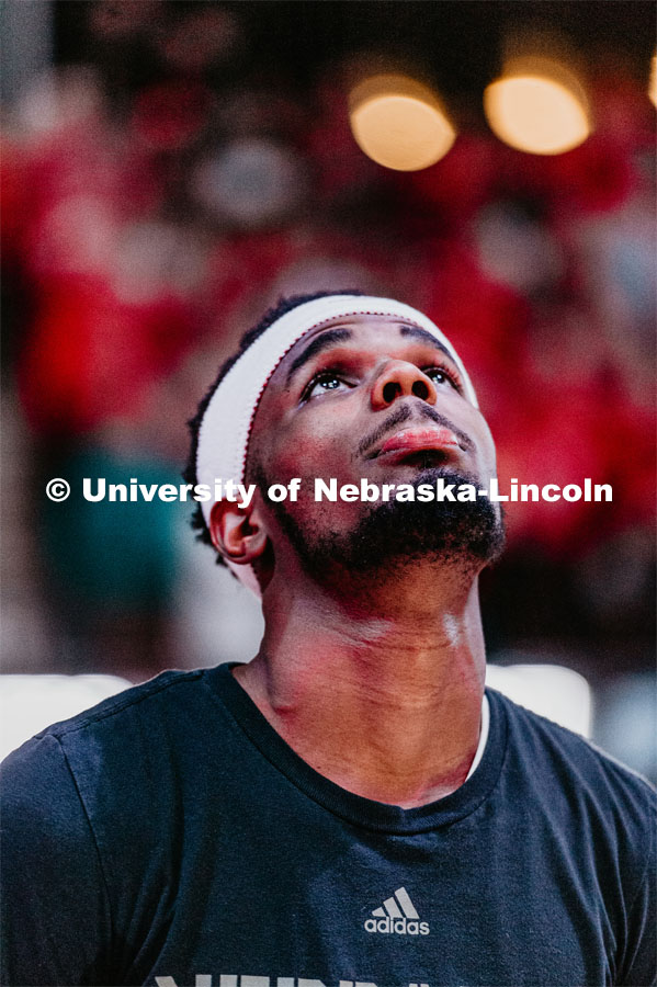 Dachon Burke Jr. keeps an eye on the ball. Nebraska vs. Wisconsin State University men’s basketball game. February 15, 2020. Photo by Justin Mohling / University Communication.
