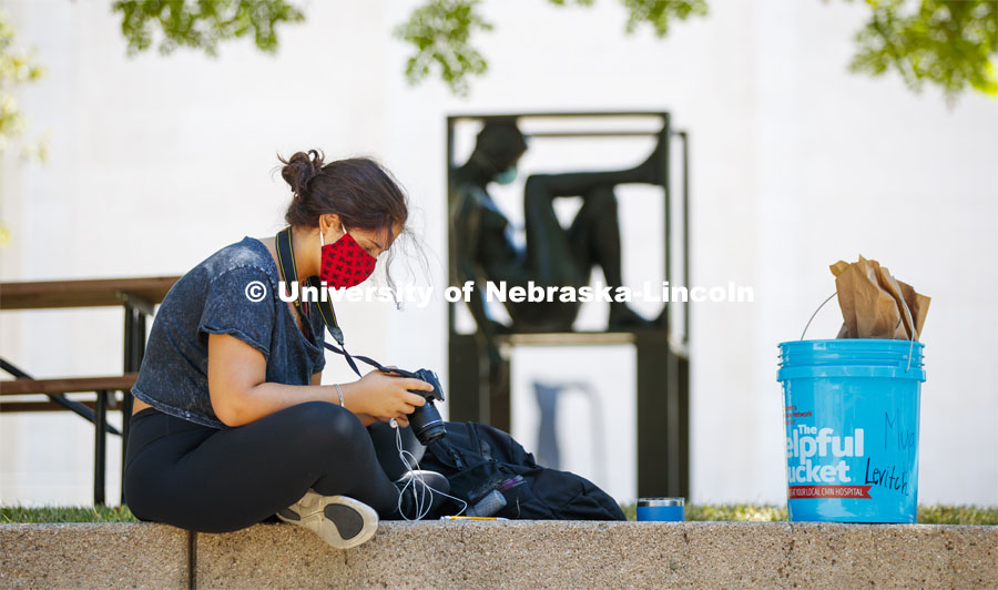 Mya Levitch, a junior from Kansas City, works on her assignment to familiarize herself with her camera in Walker Pickering's PHOT 161 - Photography for Non-majors class. City Campus. August 26, 2020. Photo by Craig Chandler / University Communication.