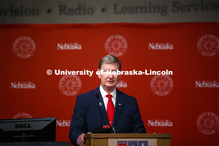 Pictured; NU President, Ted Carter. A press conference announces that the University of Nebraska’s National Strategic Research Institute has been awarded a new five-year, $92 million contract through U.S. Strategic Command. The grant allows the institute to continue research into national security and defense. September 15, 2020. Photo by Craig Chandler / University Communication.