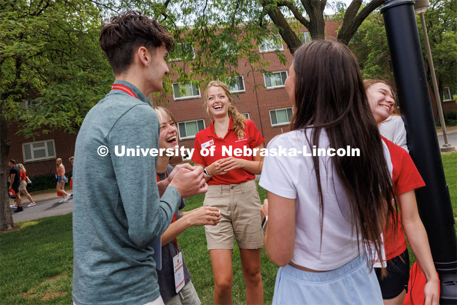 Maddie Hansen leads her Incoming Huskers in an ice breaker where the students have to call out the other’s names as fast as possible. May 31, 2023. Photo by Craig Chandler / University Communication.