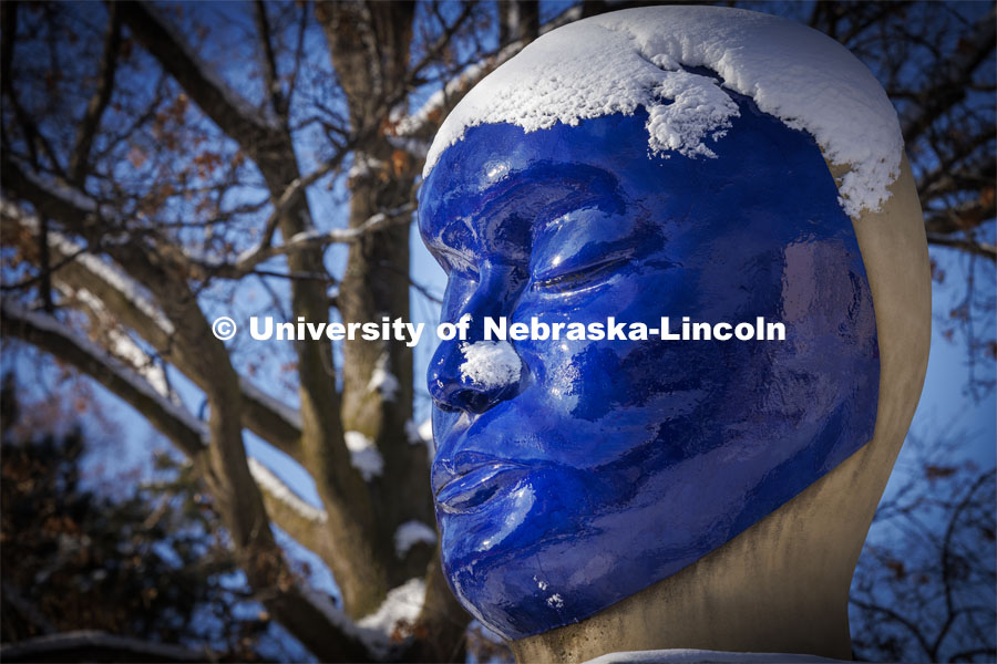 Snow cap on the Jun Kaneko sculpture. Snow on city campus. January 9, 2024. Photo by Craig Chandler / University Communication and Marketing.