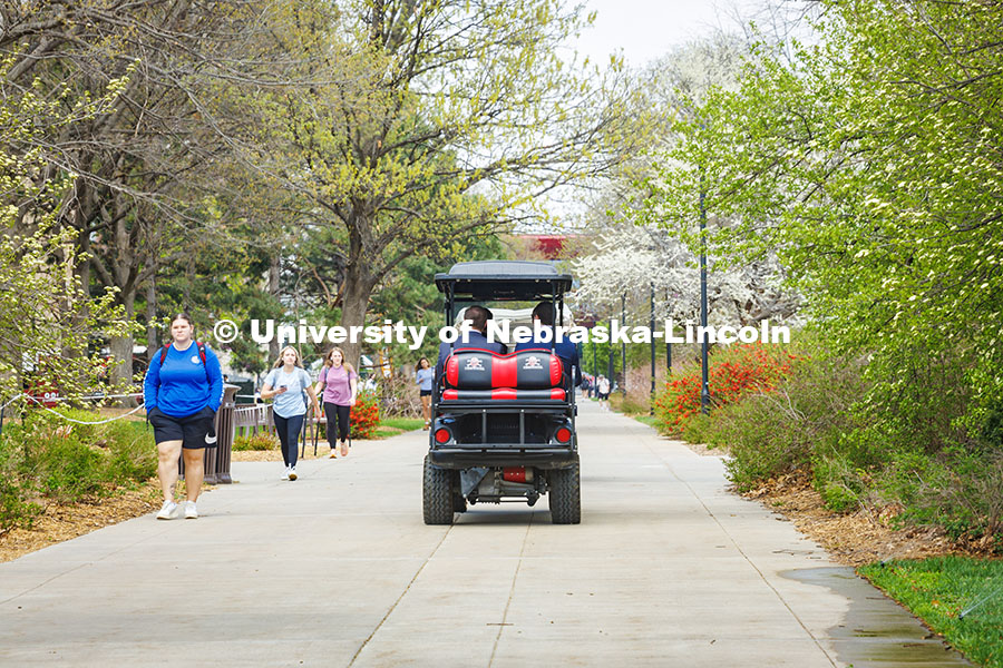 250417_We_Give_Blood_2013.jpg The tour of UNL campus portion of the We Give Blood Celebration with Abbott. April 17, 2025.