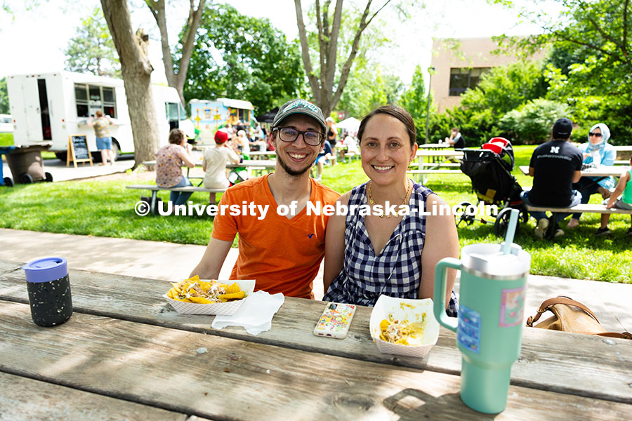 250614_Discovery_Days_183.jpg Jeff Newell and Season Cowley take a break for nachos during Discovery Days on June 14, on east camp