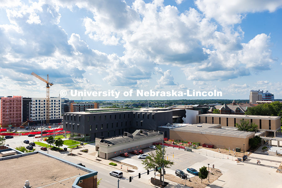 250618_FPA_0228.jpg The wings of Westbrook Music Building and the new Fine and Performing Arts building, stretch over th
