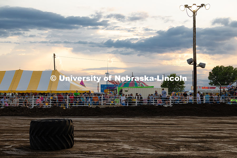 250711_Engineering_2768.jpg Tractors pulled graders around the Polk County Fairgrounds arena before finals for Figure 8 Racing T