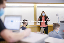 Kelli Saunders teaches her accounting 831 course in Hawks Hall. September 14, 2020. 