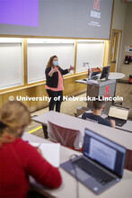 Kelli Saunders teaches her accounting 831 course in Hawks Hall. September 14, 2020. 