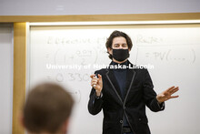 Roberto Stein teaches FINA 475 - Strategic Financial Management. February 2, 2021. 