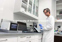 Marc Libault works in his lab in Beadle Hall. October 15, 2021. 