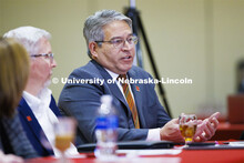 Lance Perez, Dean of the College of Engineering, talks with the group. Chancellor’s group discussi