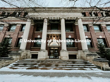 Winter on city campus. December 19, 2022. Photos by Katie Black / University Communication.